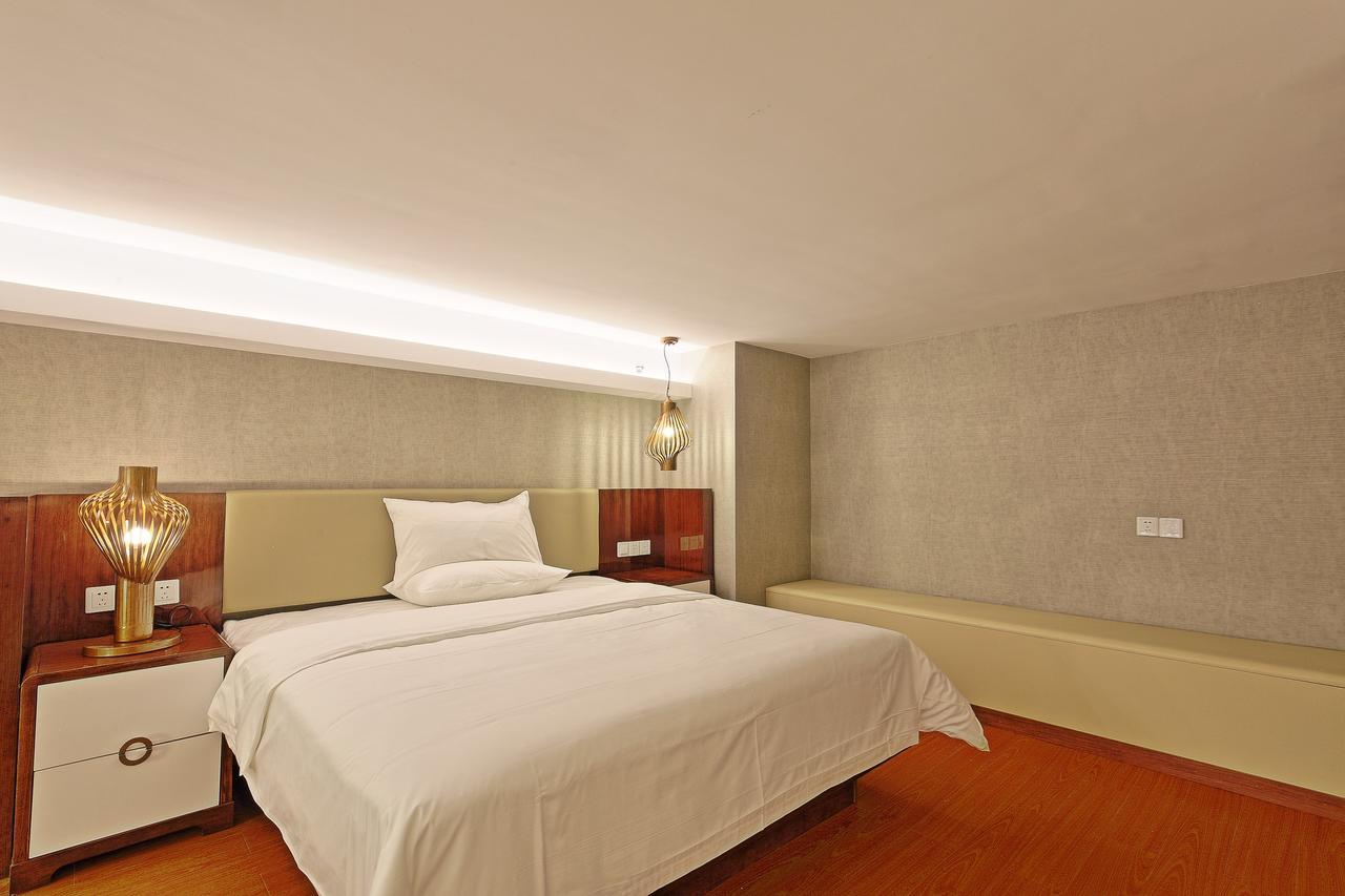 Days Inn South Guangzhou Raiway Station Eksteriør bilde